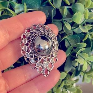 Lieba USA Vintage Silver Tone & Faux Hematite Cabochon Dress or Scarf Clip